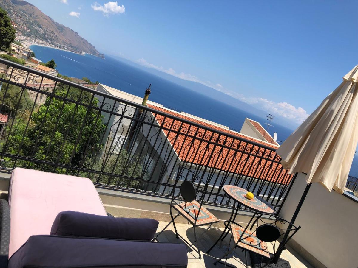 Appartamento Casa Carlotta Taormina Esterno foto
